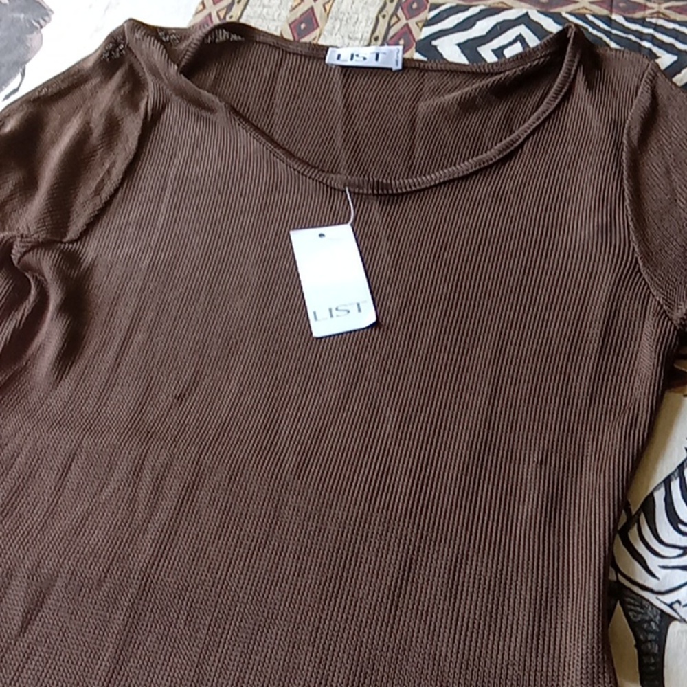 BROWN LIST TOP - Picture 2 of 4